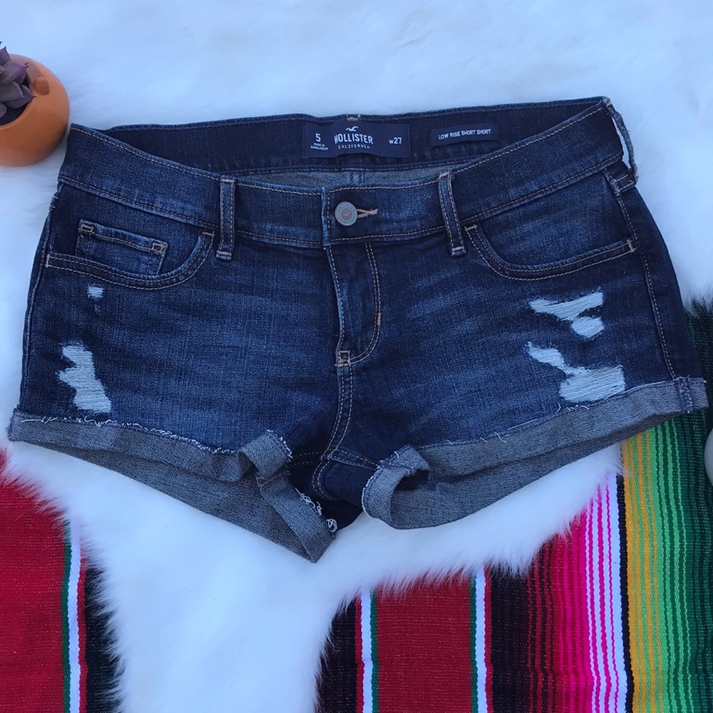 HOLLISTER SHORTS SIZE 5 NWOT